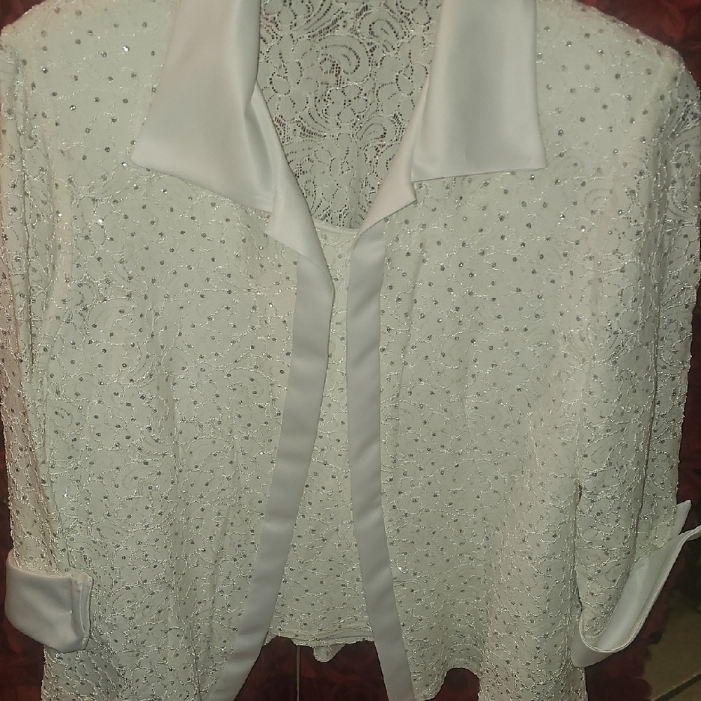 Dressbarn NWOT Women's White Satin,Lace & Sequin Tank & Matching Jacket Size 20W